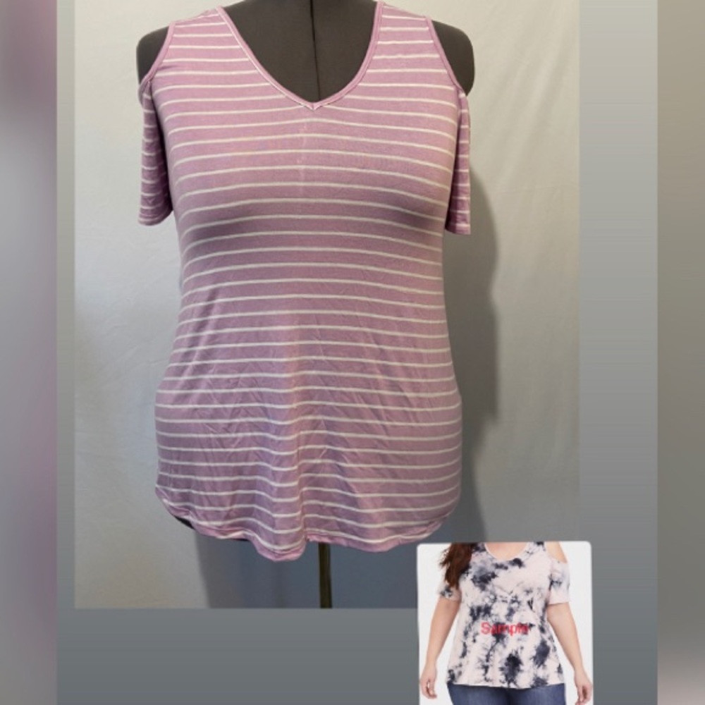 Torrid NWT purple stripe cold shoulder tee